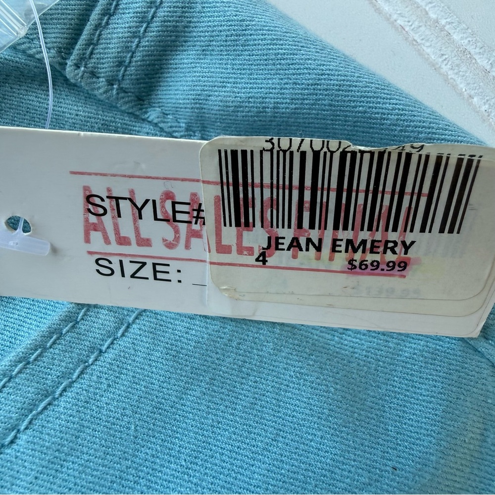 A.Z.I Light Blue Jeans - Picture 3 of 7